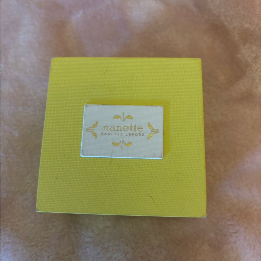 Hoop Earrings - Picture 2 of 5